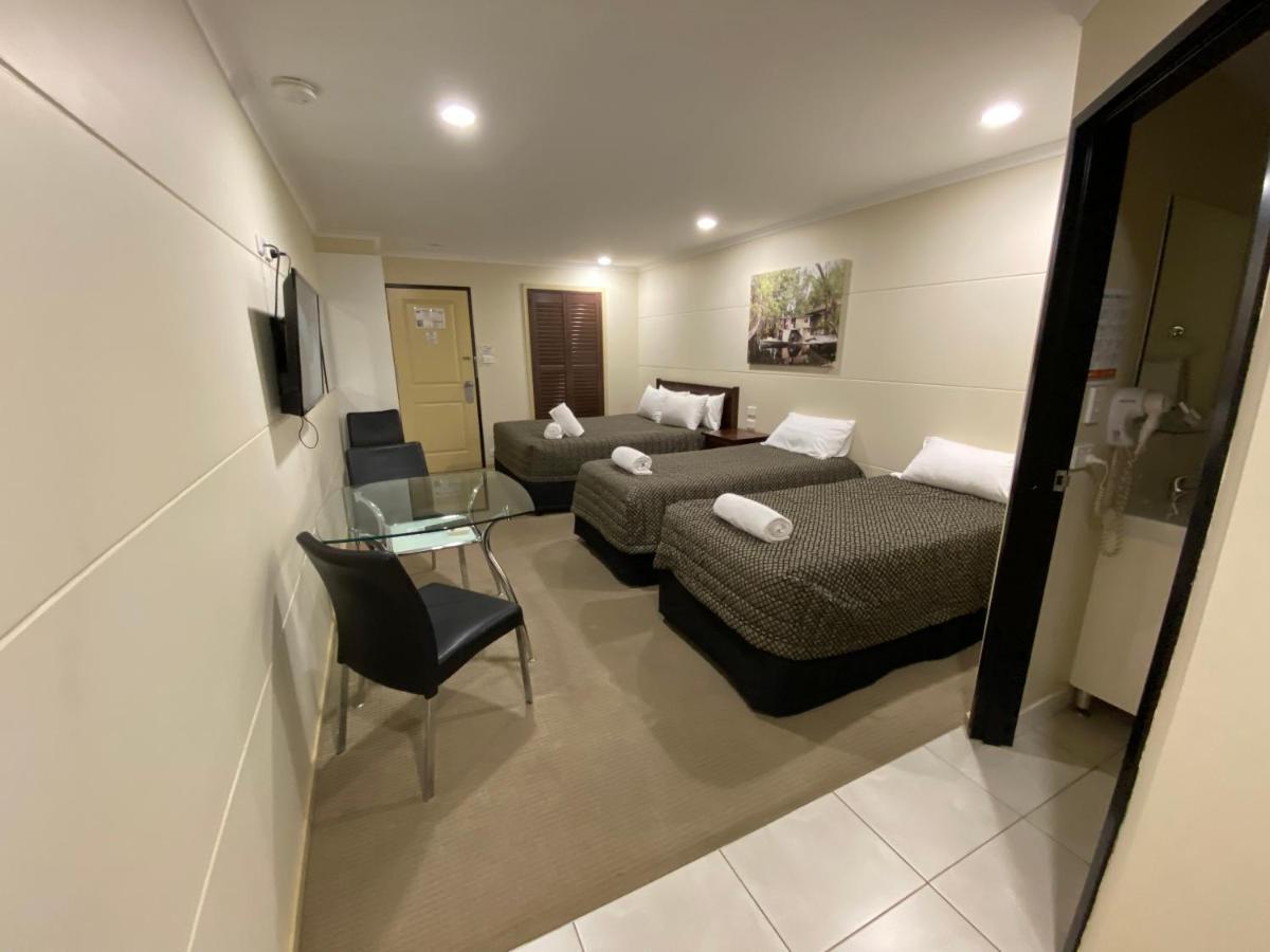Balranald Club Motel Buitenkant foto