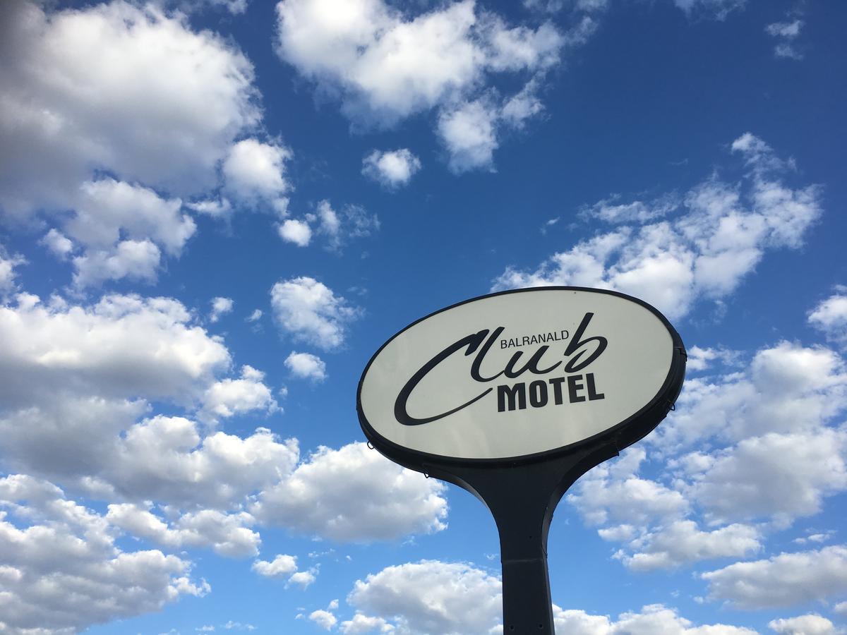 Balranald Club Motel Buitenkant foto